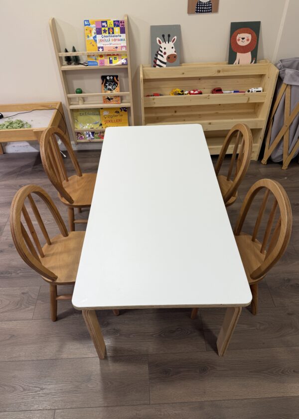 Beyaz Kompakt Masa ve Kayın Sandalye Seti | Lilikids Shop - Görsel 9